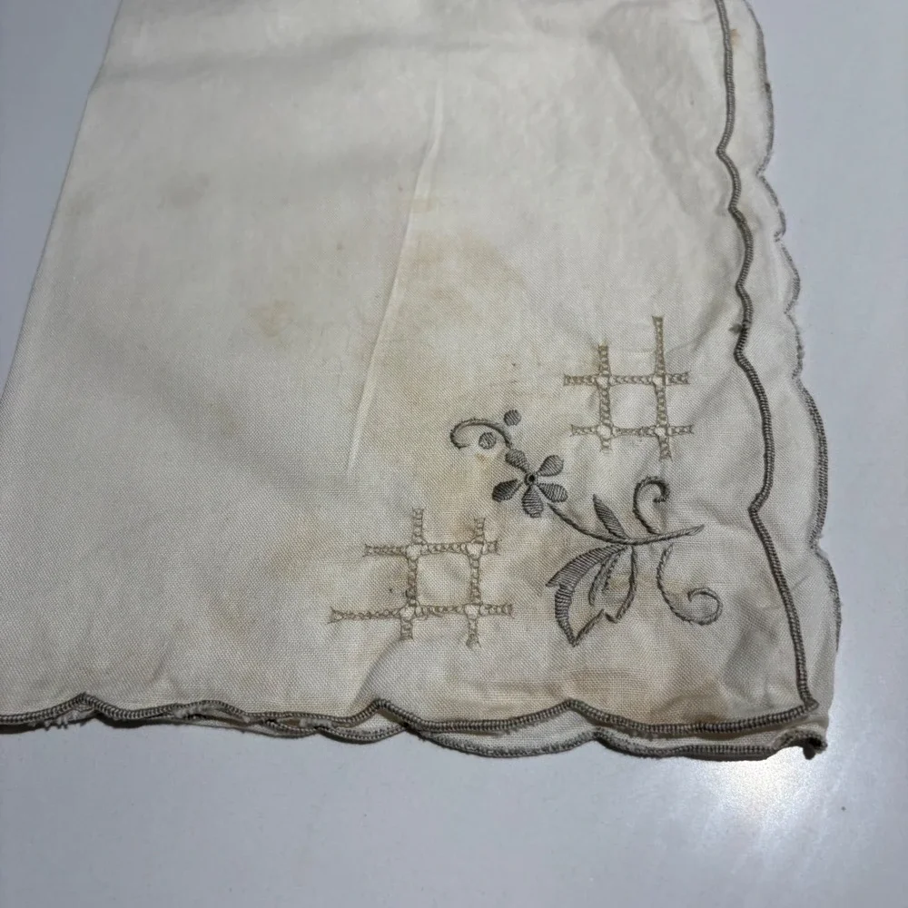 Vintage Embroidered Linen Napkins Set of 5 Floral Cream Scalloped Edge Square‎